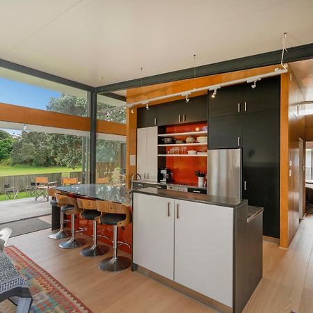 Little Paua - Pauanui Holiday Home Экстерьер фото