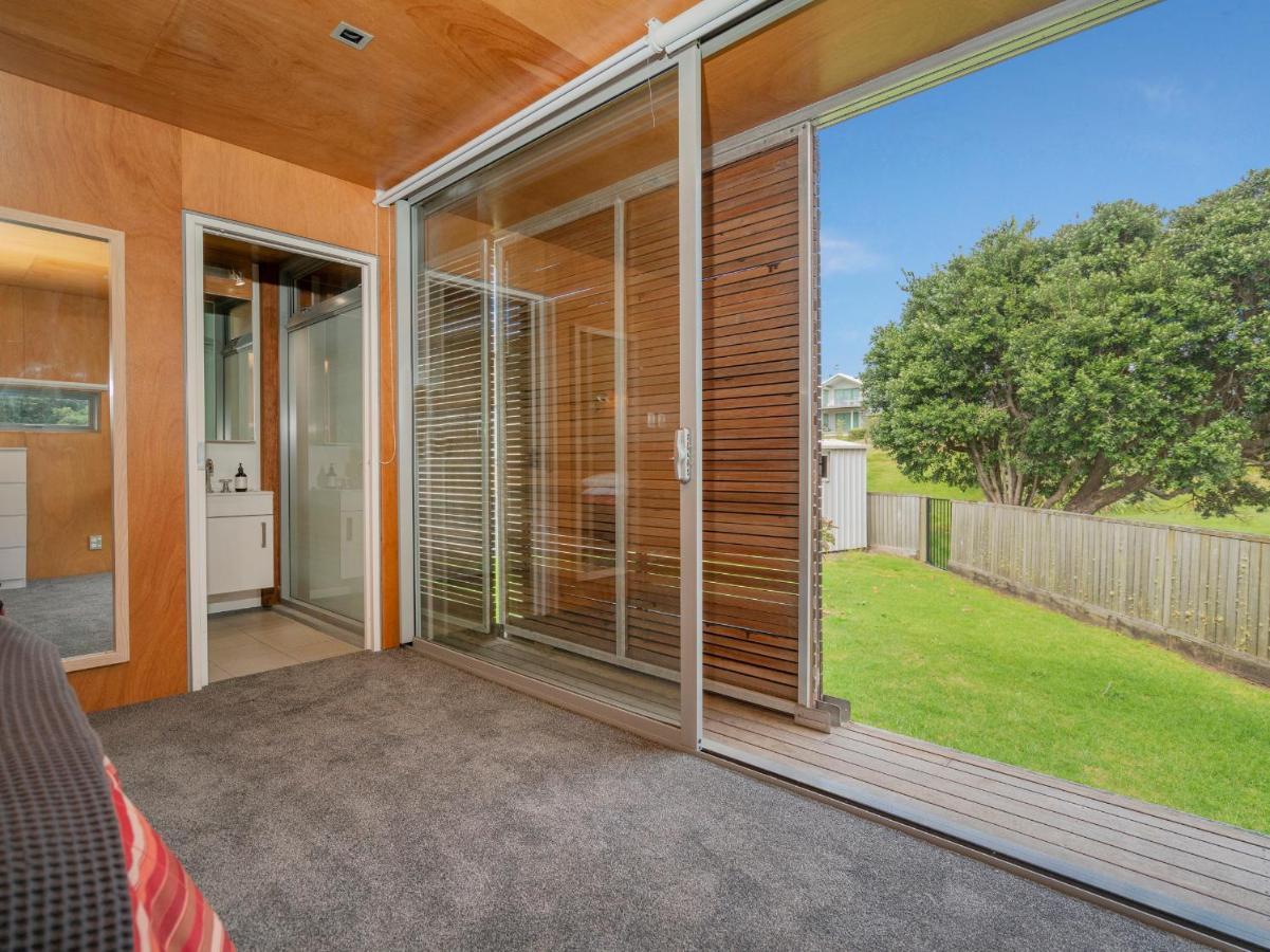 Little Paua - Pauanui Holiday Home Экстерьер фото